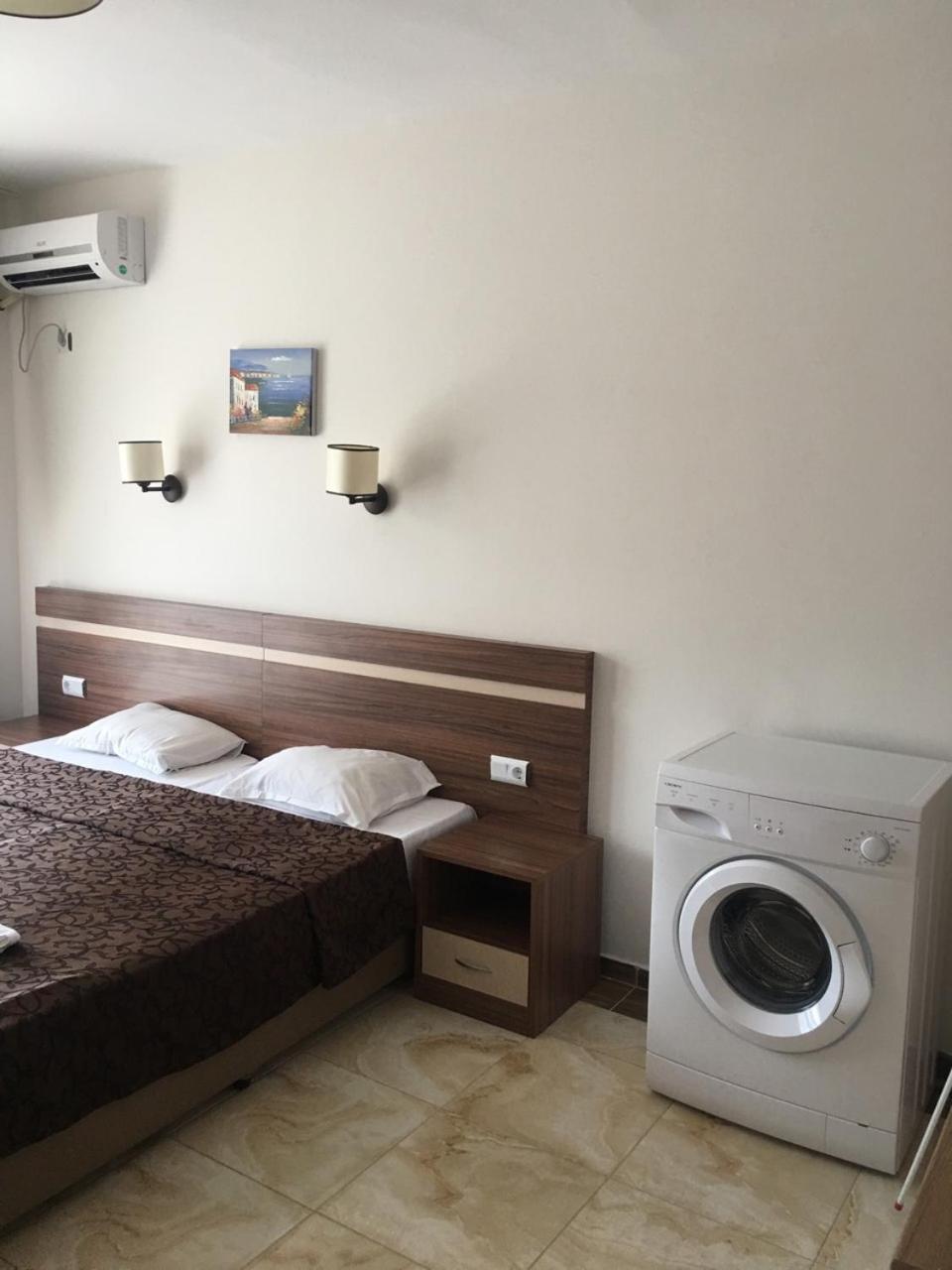 Flower Street Studios Несебр Экстерьер фото